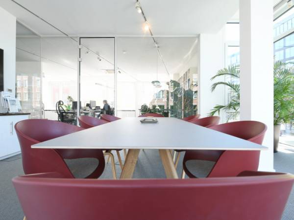 Kreatives Business Center mit Alsterfleet-Zugang in Hamburg-Altstadt — Bild 8
