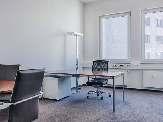 Abschließbares Büro in Hamburg (Lokstedt) – Helle Büroräume in hochwertiger Bürogemeinschaft in Hamburg-Lokstedt — Bild 1