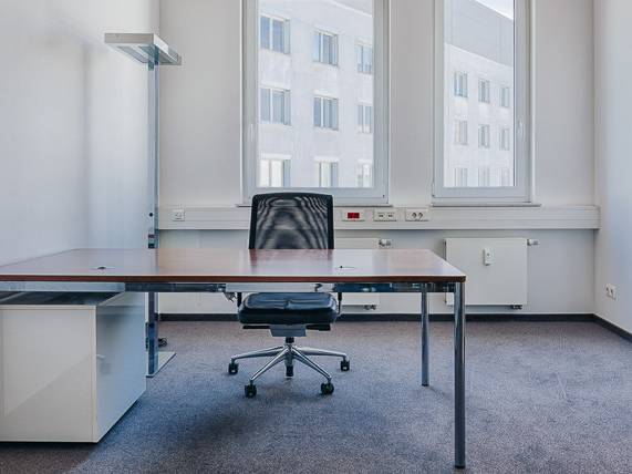Abschließbares Büro in Hamburg (Lokstedt) – Helle Büroräume in hochwertiger Bürogemeinschaft in Hamburg-Lokstedt — Bild 3