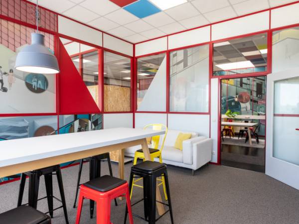 Moderner Coworking Space & flexible Büros in Frankfurt-West — Bild 5