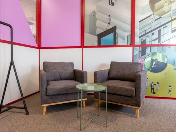 Moderner Coworking Space & flexible Büros in Frankfurt-West — Bild 2