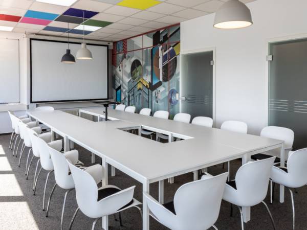 Moderner Coworking Space & flexible Büros in Frankfurt-West — Bild 8