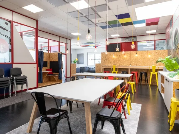 Abschließbares Büro in Frankfurt am Main (Frankfurt-Griesheim) – Moderner & flexibler Coworking Space mit Büros in Frankfurt-Griesheim — Bild 1