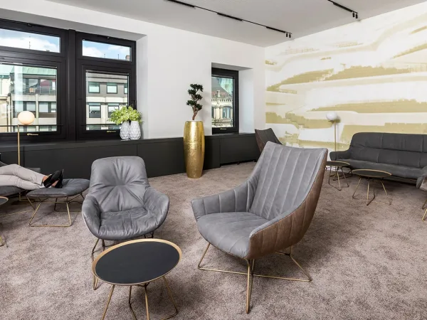 Abschließbares Büro in Hamburg (Altstadt) – Exklusives Business Center in Hamburg-Altstadt an der Binnenalster — Bild 5
