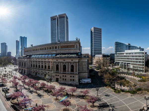 Exklusive Büros & Coworking direkt am Opernplatz in Frankfurt — Bild 1