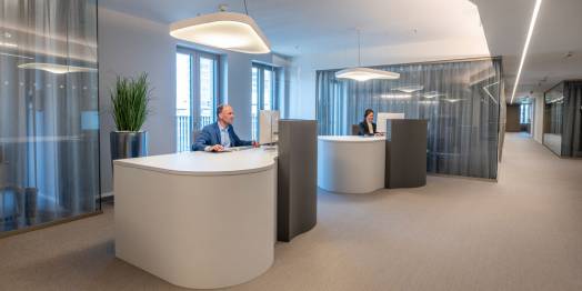 Exclusives Business Center auf dem Opernplatz