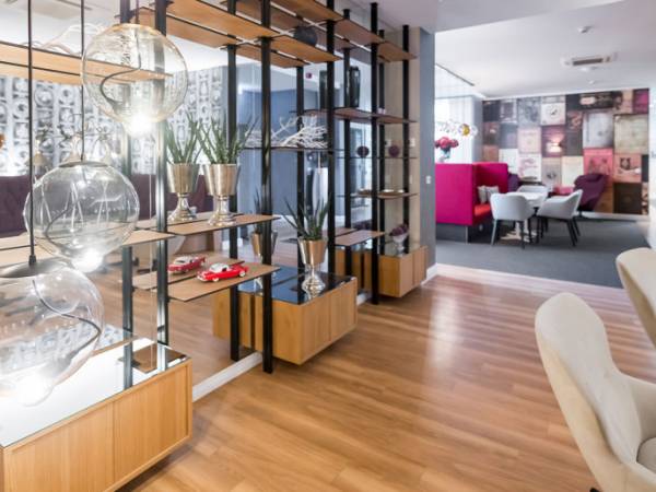 Exklusives 5-Sterne-Business Center in Düsseldorf-Stadtmitte — Bild 4