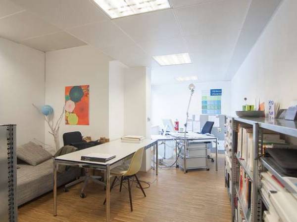 Heller Coworking-Arbeitsplatz in Bürogemeinschaft in Düsseldorf-Bilk — Bild 6