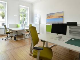 Freier Büroraum in schönem Altbau direkt an der Alster