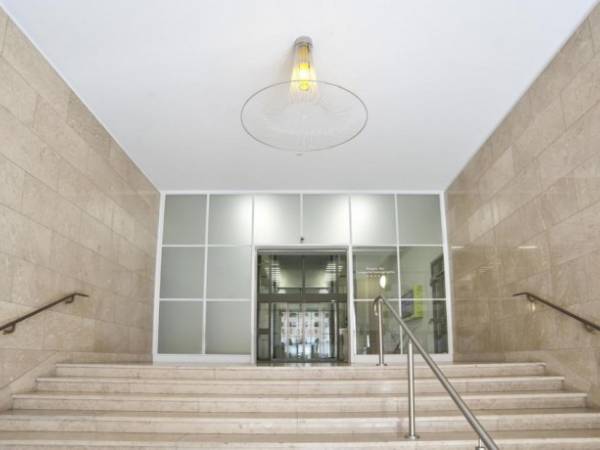 Moderne Büros & Coworking in der Hamburger Altstadt — Bild 1