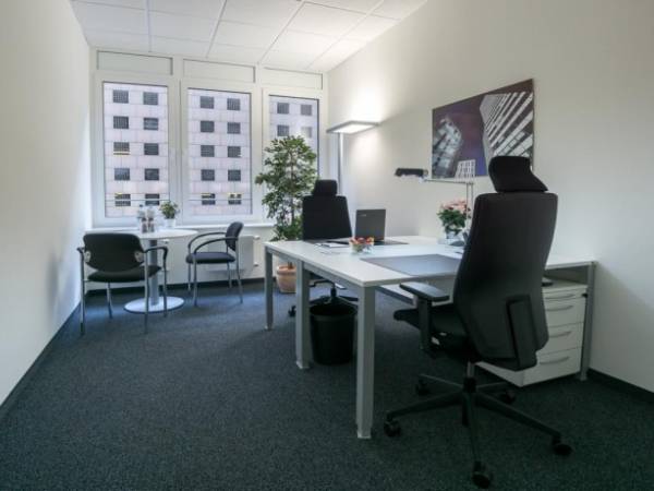 Moderne Büros & Coworking in der Hamburger Altstadt — Bild 4