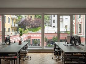 Lichtdurchflutetes Loftbüro in Bürogemeinschaft im