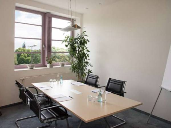 Repräsentative Büros mit Schlossparkblick in Bad Homburg v. d. Höhe — Bild 7