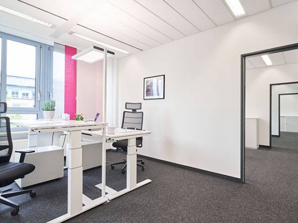 Möblierte moderne Büros und Coworking mit erstklassigen Services — Bild 6