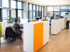 Arbeiten in Loftumgebung am Osthafen