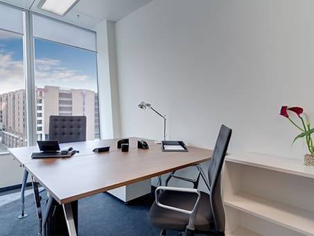 Moderne Büros & Coworking im Business Center Frankfurt Flughafen — Bild 5
