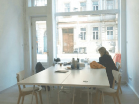 Arbeitsplatz in netter Bürogemeinschaft / Co-Working-Space