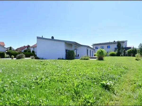 Abschließbares Büro in Biberach an der Riß – Repräsentative Bürogemeinschaft im Erdgeschoss in Biberach-Ummendorf — Bild 6