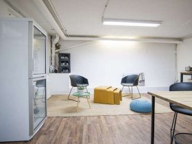 Freier Büroraum mit Lagerfläche in Oberkassel