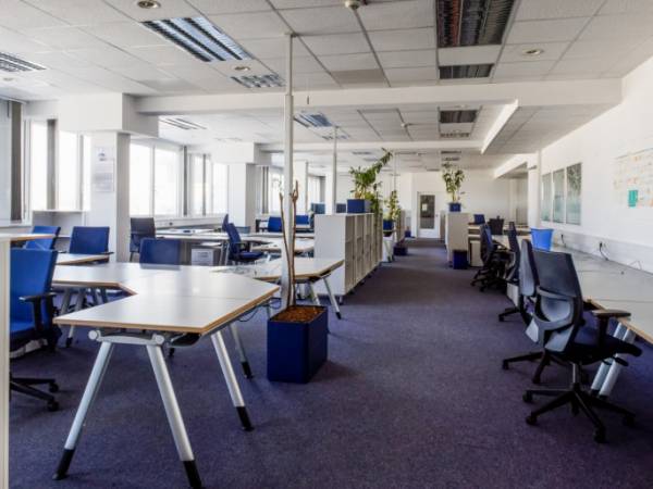 Frisch sanierte Büroeinheiten in Bürogemeinschaft in Schwieberdingen — Bild 1
