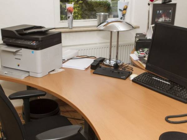 Kleine Bürogemeinschaft im renovierten Häuschen in Essen-Kettwig — Bild 5