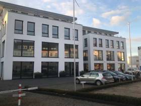 Moderner und heller Büroraum verkehrsgünstig gelegen in Hürth bei Köln