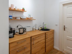 Abschließbares Büro mit Balkon,  ruhig, Toplage