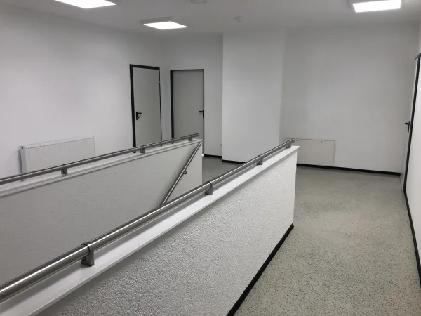 Abschließbares Büro in Tattendorf – Kleinraumbüros, ideal für Start-Ups und EPUs — Bild 5