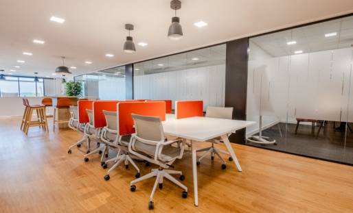 fixed Desk / fest reservierter Platz