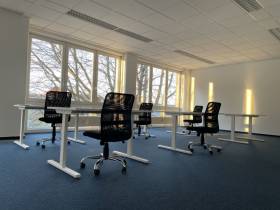 Modernes Büro mit Dachterrasse in Reinickendorf