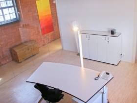 Sehr schöner und repräsentativer Loft-Büroraum in umgebautem Gutshof