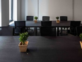 Plug&play Büro für 24 Mitarbeiter am Halleschen Tor