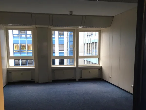 Bürofläche in Eschborn (Frankfurt am Main West) – Professionelle Bürogemeinschaft in Eschborn, Frankfurt am Main West — Bild 6