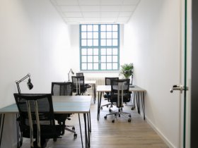 Voll ausgestattete Teambüros und Arbeitsplätze im Workspace