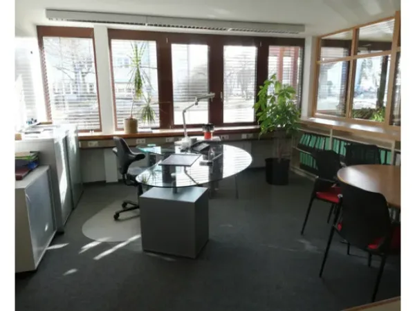 Abschließbares Büro in Kornwestheim (Stammheim) – Moderne Büros mit Serviceoptionen in Kornwestheim-Stammheim — Bild 1