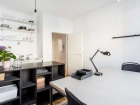 1  Arbeitsplatz in kreativer Bürogemeinschaft in sehr zentraler Lage