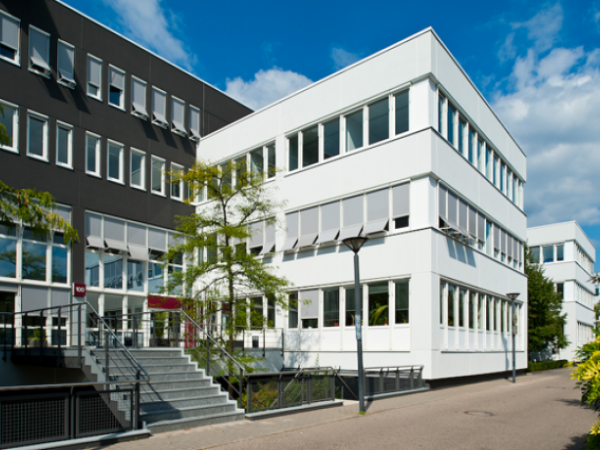 Moderne Büros und flexible Arbeitsplätze in Heidelberg-Bergheim — Bild 1