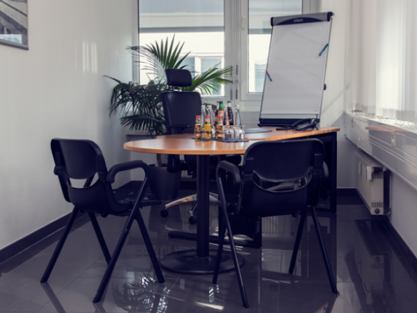 Moderne Büros und flexible Arbeitsplätze in Heidelberg-Bergheim — Bild 4