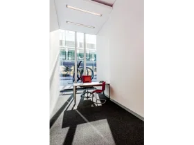 Helle, moderne Büroräume im Business Center in Darmstadt West