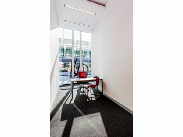 Moderne Bürogemeinschaft und Coworking in Darmstadt-Verlegerviertel — Bild 2