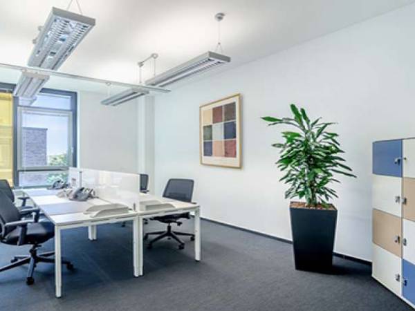Moderne Büros und Coworking in attraktivem Komplex, Frankfurt Ostend — Bild 4