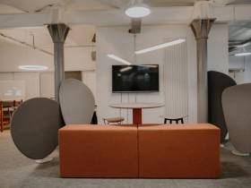 Coworking Space im historischen Backsteinbau in Karlsruhe-Grünwinkel