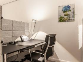 Arbeitsplätze und Einzel-/Teambüros im exklusiven Businesscenter