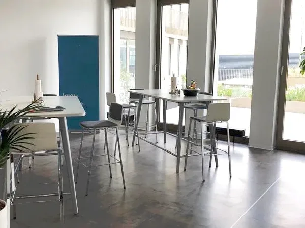 Abschließbares Büro in Böblingen (Flugfeld) – Moderne Bürogemeinschaft im Flugfeld Böblingen — Bild 3