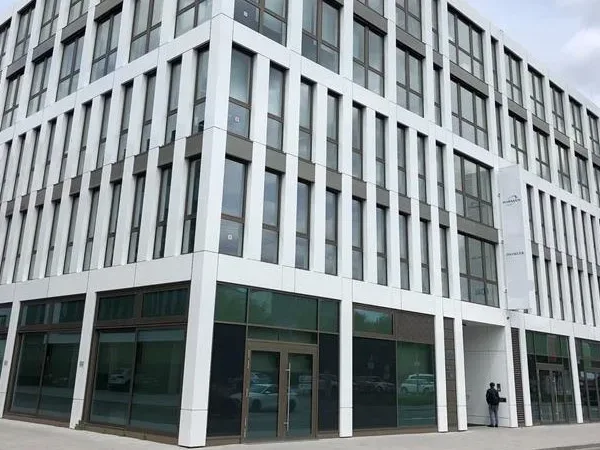 Abschließbares Büro in Böblingen (Flugfeld) – Moderne Bürogemeinschaft im Flugfeld Böblingen — Bild 7