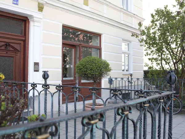 Abschließbares Büro in München (Ludwigsvorstadt-Isarvorstadt) – Helle Bürogemeinschaft zur Teilzeitnutzung in München-Ludwigsvorstadt — Bild 7