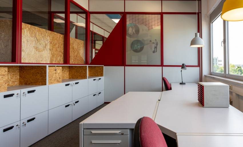 Private Office 7