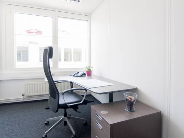 Flexible Büroräume im Business Center in Düsseldorf-Lierenfeld — Bild 1