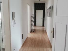 Heller und freundlicher Büroraum am Essener Stadtwald