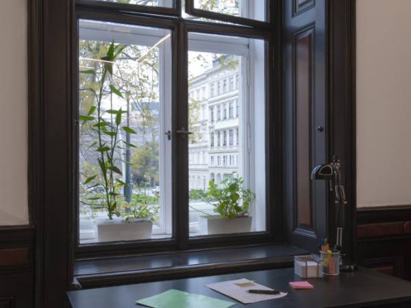 Arbeitsplatz direkt am Burggarten — Bild 8